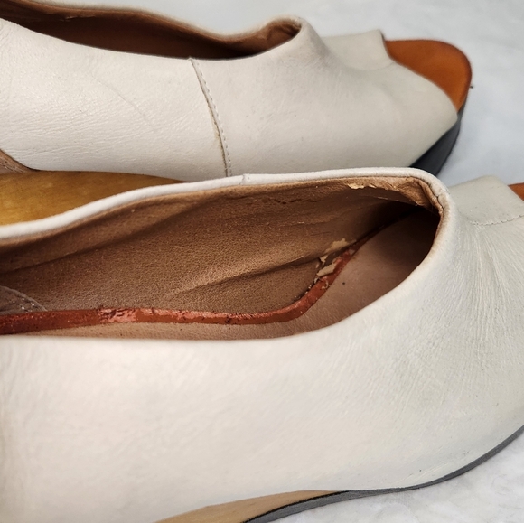 Leather Wedge Heels Cream & Tan - Picture 11 of 11